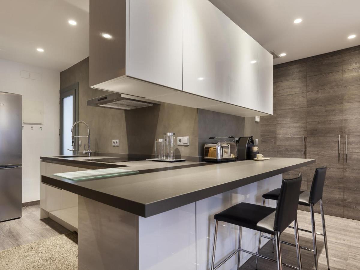 Апартаменты Click&Flat Luxury Cabanyes Барселона Экстерьер фото
